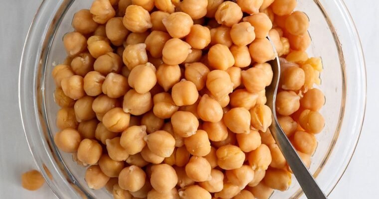 Instant Pot Chickpeas (No Soaking Required!)