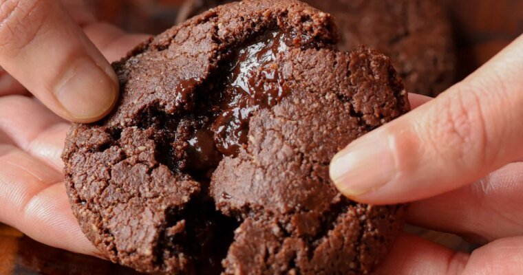 Vegan Molten Lava Cookies (gluten-free, soy-free, dairy-free)